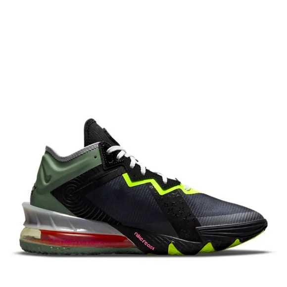 Nike LeBron 18 Low Bugs vs Marvin - Picture 2 of 6